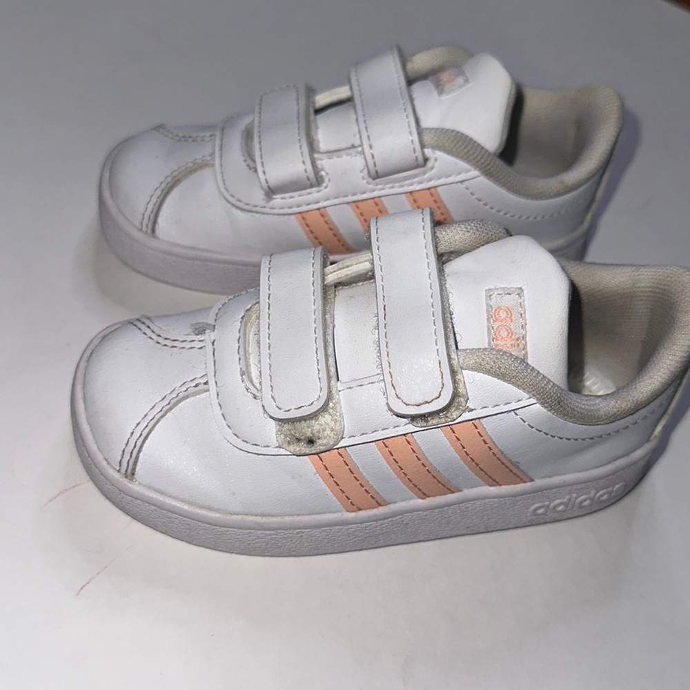 ADIDAS VL COURT 2.0 CMF KIDS SNEAKER 7K